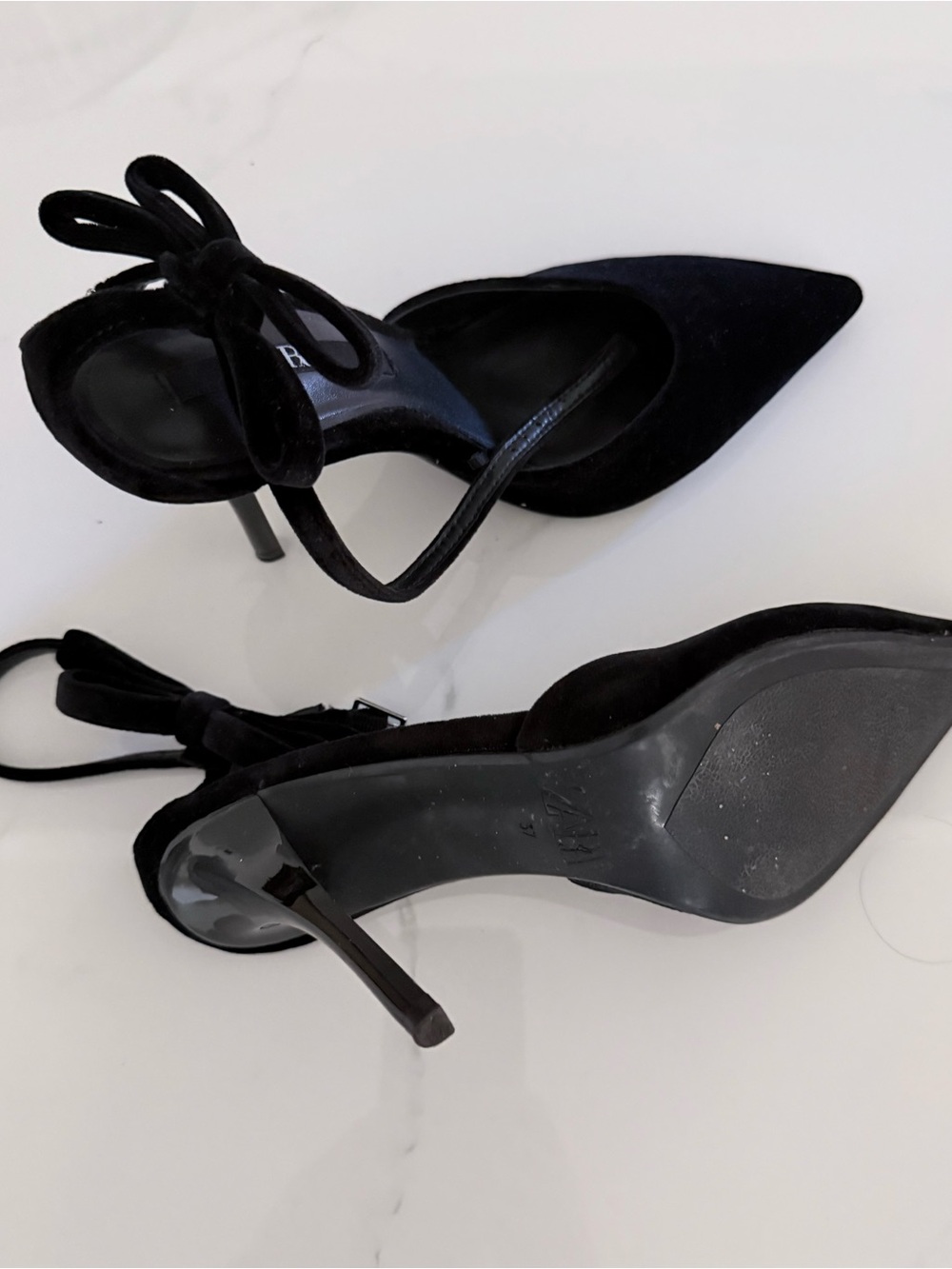 Zara Black Bow Ankle Strap
Pointed Toe. - Picture 9 of 11